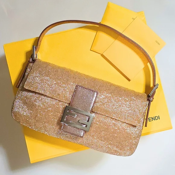 **SOLD**Fendi Baguette Beaded - Picture 1 of 14